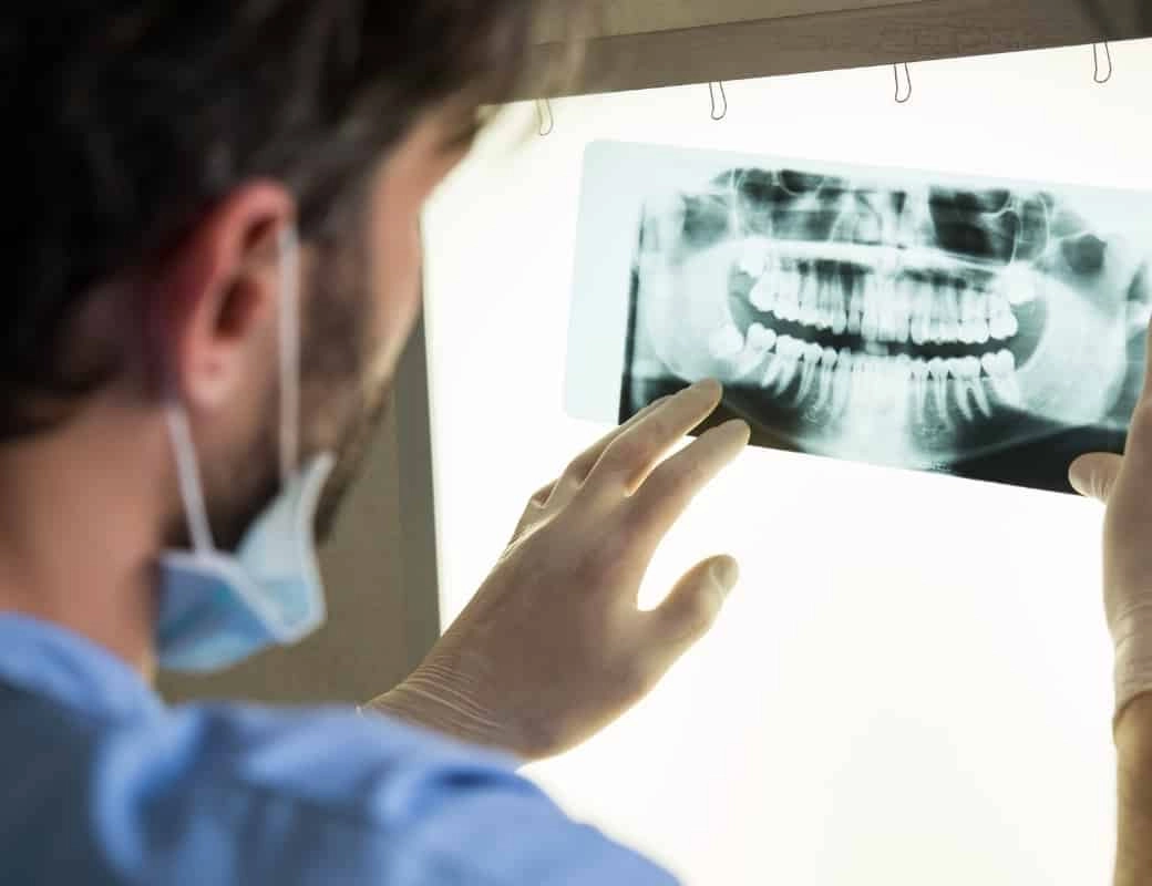 A patients x-rays at Valantine Family Dentistry